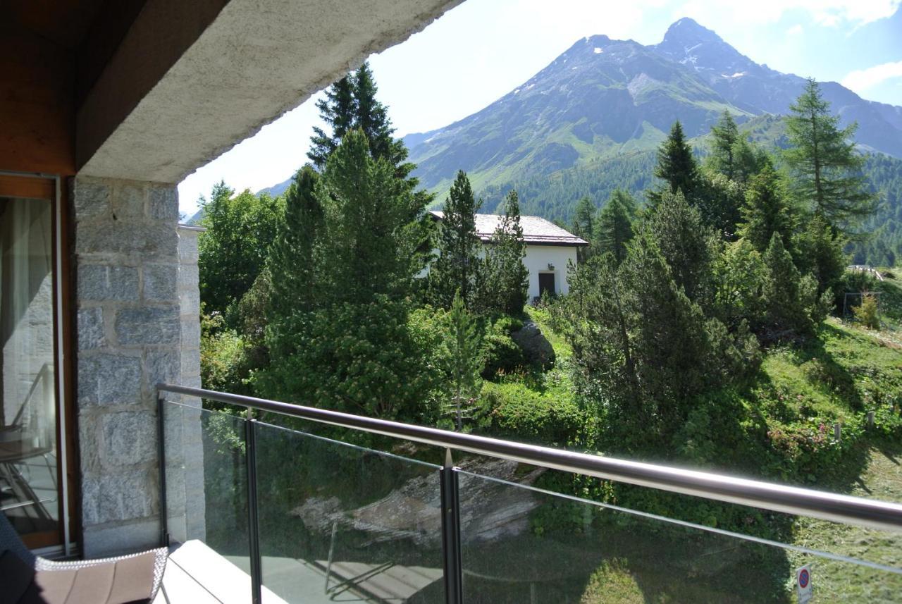 Chesa La Montanella - Ferienwohnung, Maloja Esterno foto