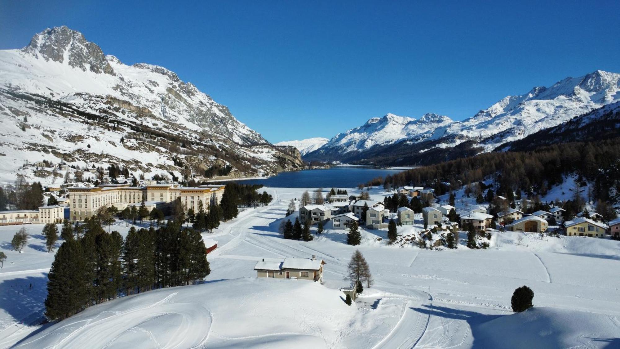 Chesa La Montanella - Ferienwohnung, Maloja Esterno foto