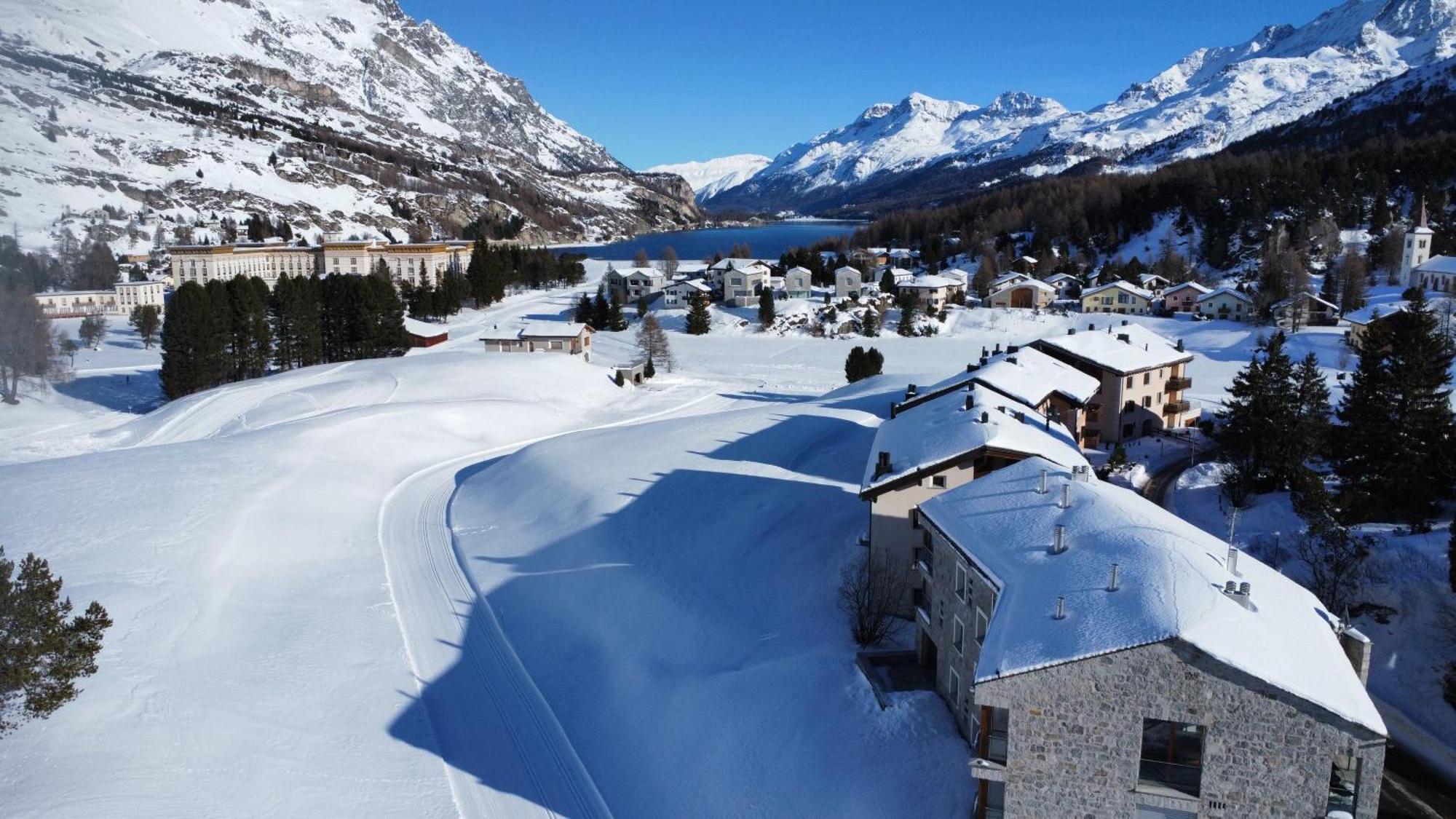 Chesa La Montanella - Ferienwohnung, Maloja Esterno foto